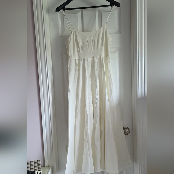 ZARA Limited Edition Voluminous Dress - Picture 4 of 7